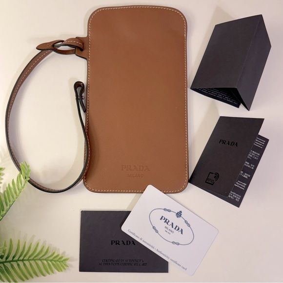 PRADA Leather Brown Shoulder Handbag with Braided Strap - Picture 14 of 16